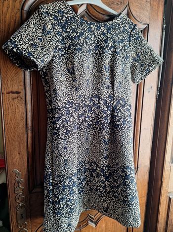 Robe imprime dentelle arabesques