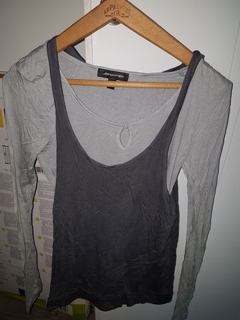 Tshirt 2 en 1 taille M