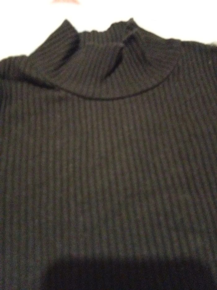 T-shirt noir - photo numéro 3