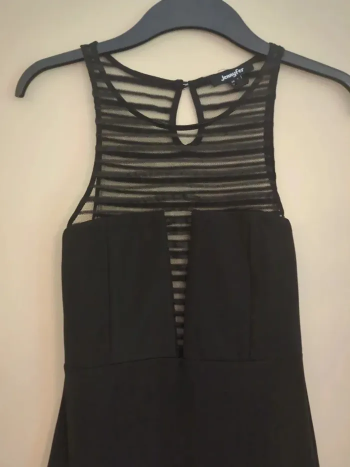 Petite robe noire S - photo numéro 2