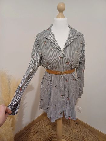 Chemise longue/ mini robe grise rayée New Collection taille M/L 38/40