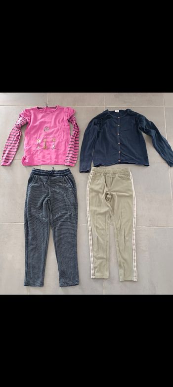 Lot de vêtements fille en 10 ans 