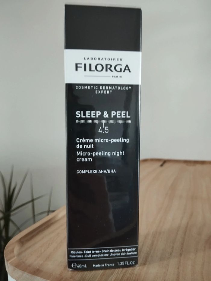 Crème micro peeling rénovatrice de nuit AHA/BHA