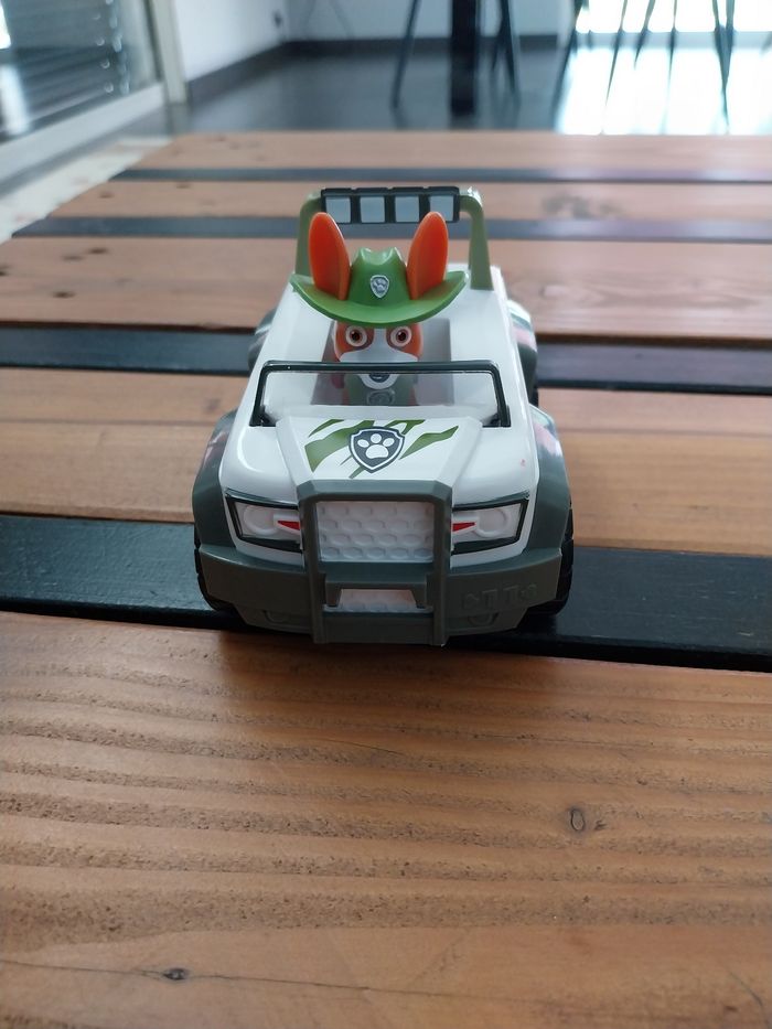 Véhicule traker - photo numéro 2
