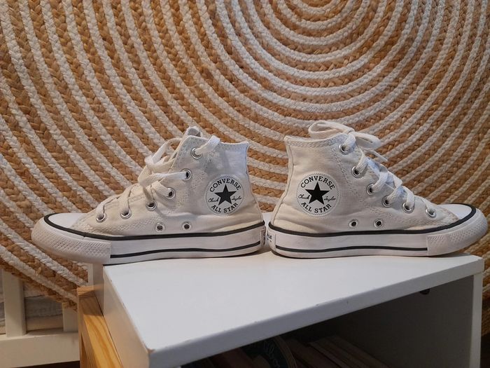 Converse mixte écriture Chuck Taylor rouge pointure 29 - photo numéro 2