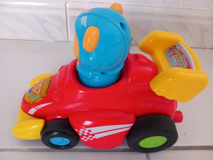 VOITURE DE COURSE MUSICALE - photo numéro 3