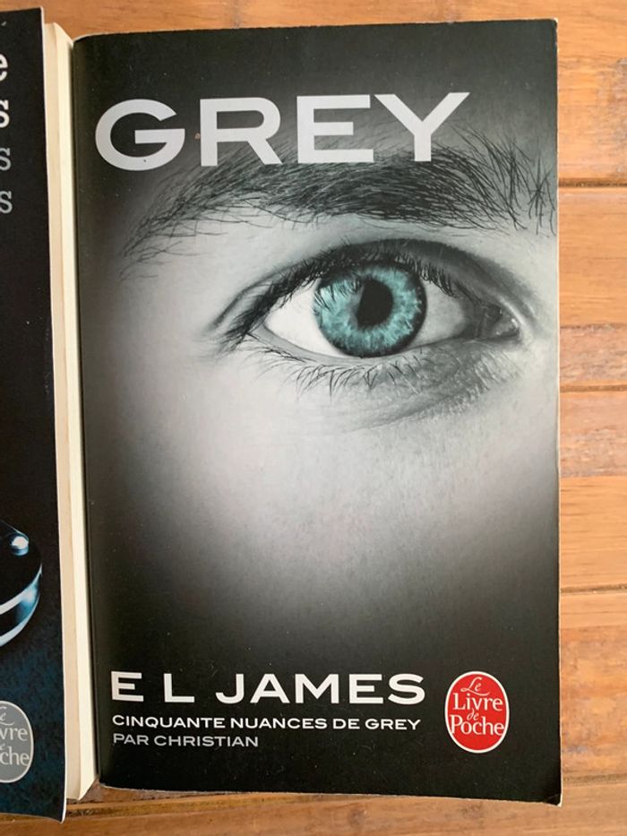 Trilogie cinquante nuance de grey 4 livres - photo numéro 5