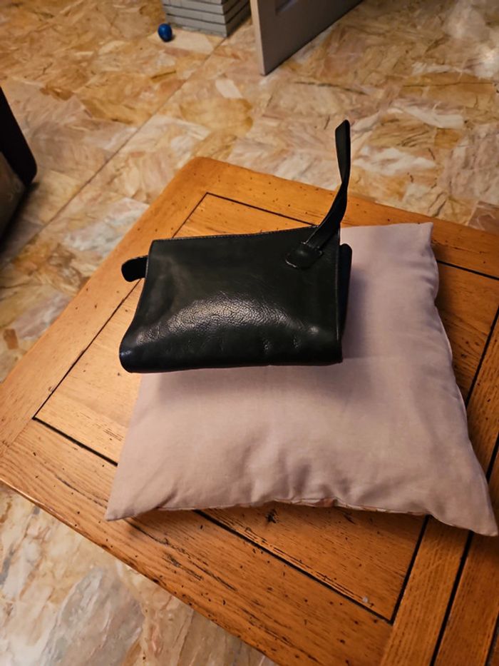#pochette cuir - photo numéro 2