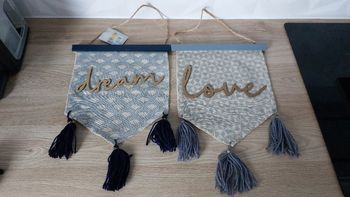 2 décorations murales