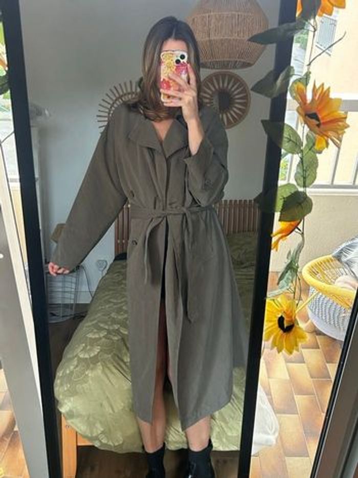 Trench long ceinturé – Vert kaki – Coupe fluide & intemporelle - photo numéro 5