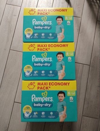 3 cartons Pampers taille 6