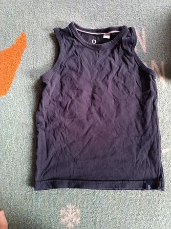 T-shirt sans manches 5ans 110