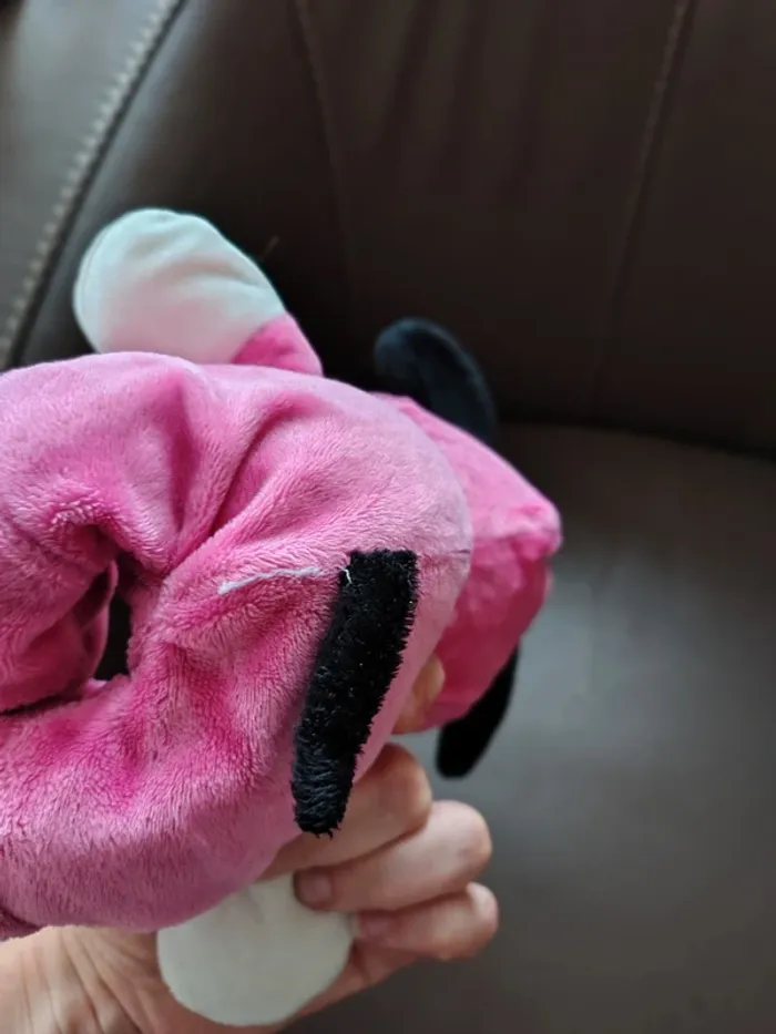 Peluche Disney Minnie en pyjama - photo numéro 4