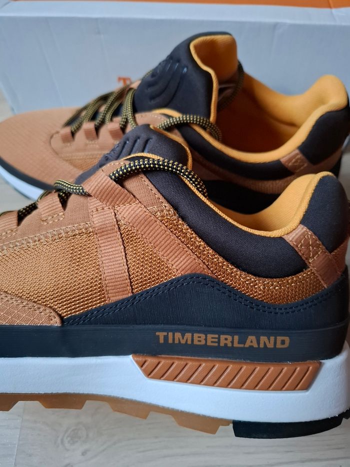 Timberland t.44,5 Imperméables, Neuf jamais porte, légères, valeur 140euro - photo numéro 8