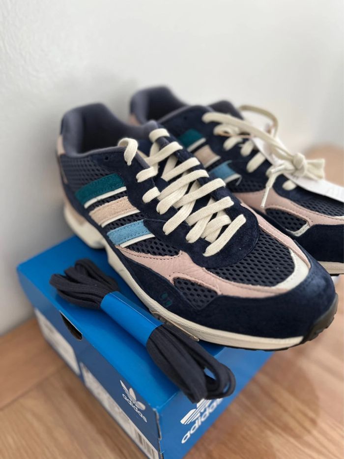 Baskets Adidas Torsion Neuves - photo numéro 3