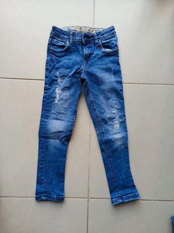 Jean skinny taille 5/6 ans