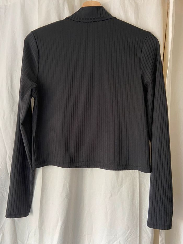 Top court zippé Primark - photo numéro 3