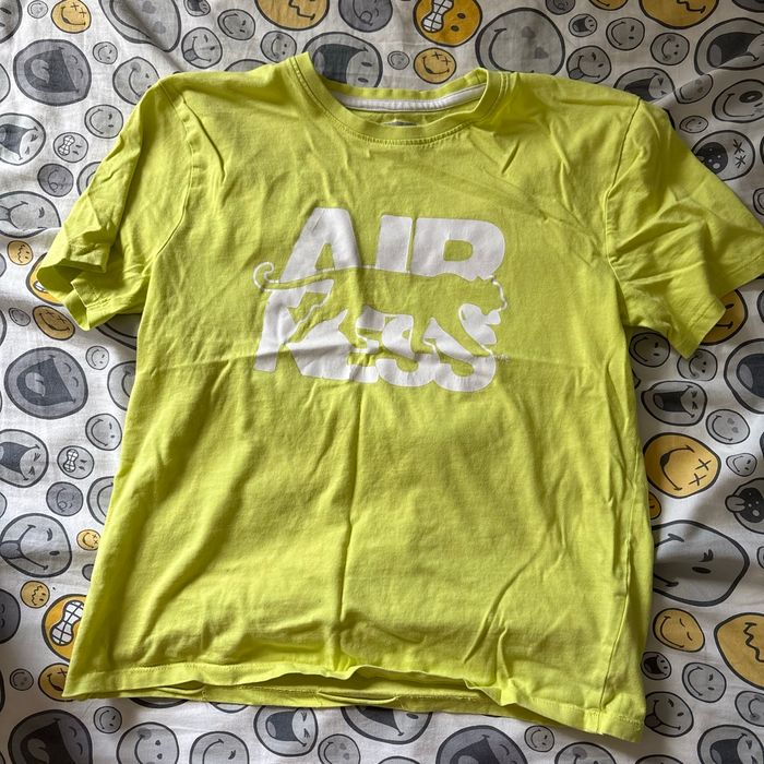 T-shirt airness