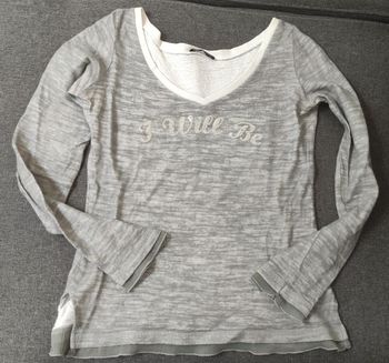 Pull léger gris
