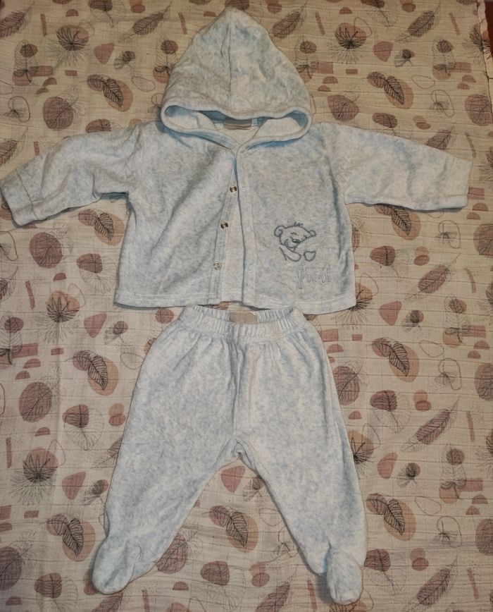 Lot 1 mois garçon - photo numéro 3