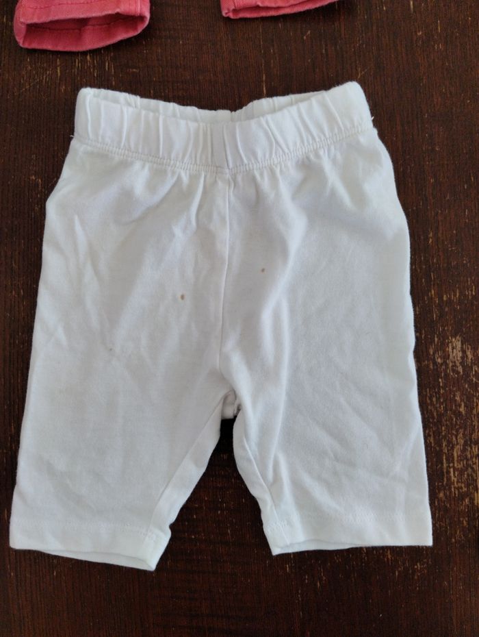 Lot de 4 pantalons fille. 3 mois - photo numéro 2