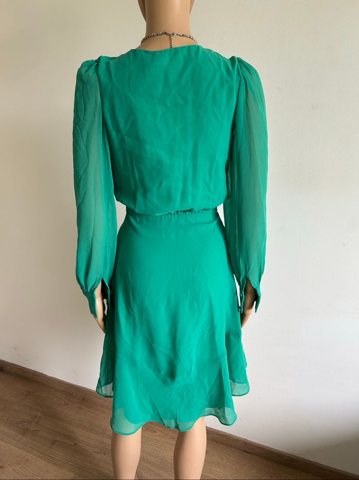 Robe verte neuve à manches longues Naf Naf taille 36 (valeur 70€) - photo numéro 5