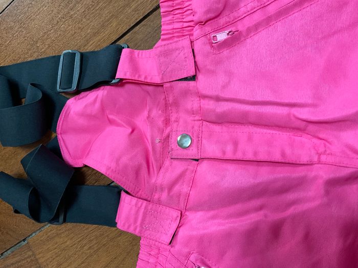 pantalon salopette ski rose neuf tissaia  4 ans - photo numéro 2