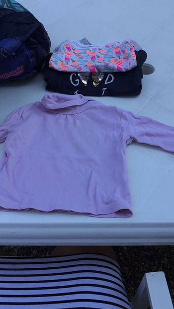 Colle roule taille 24 mois