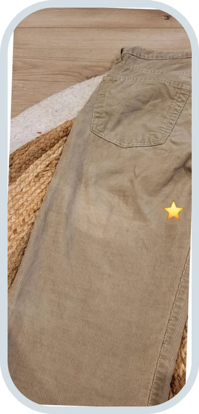 Jean Levi's 551 – Coupe droite vintage – Beige/ Kaki clair - Très bon état - Taille 38/40 - photo numéro 5