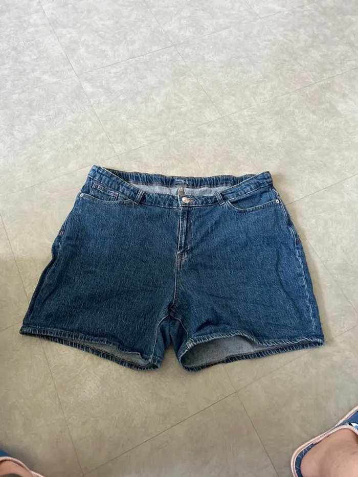 Short en jean réglable - photo numéro 2
