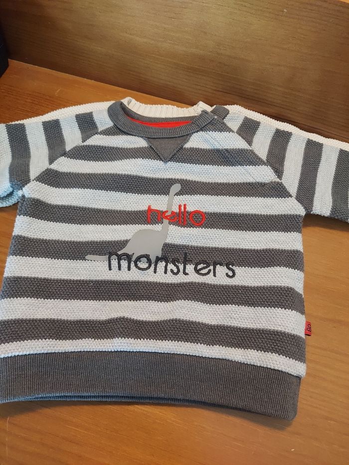 Lot de 4 pulls 1 gilet 1 veste taille 6 mois 68 - photo numéro 3