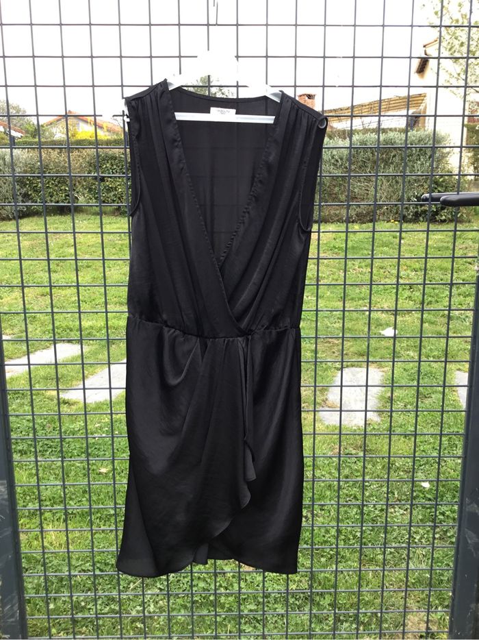 Robe noir