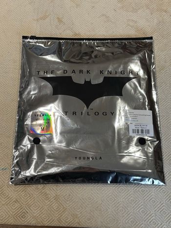 Haut de compression musculation YoungLA Batman taille M