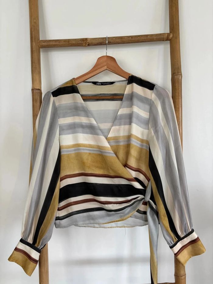 Haut cache cœur gris jaune noir Zara taille S