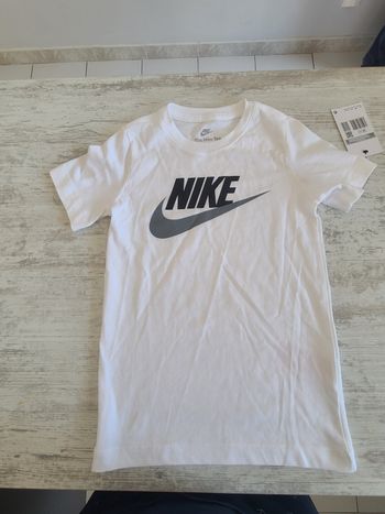 Tee-shirt
