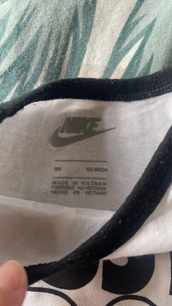 Bodys Nike - photo numéro 3