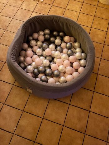 Piscine à balles TBE