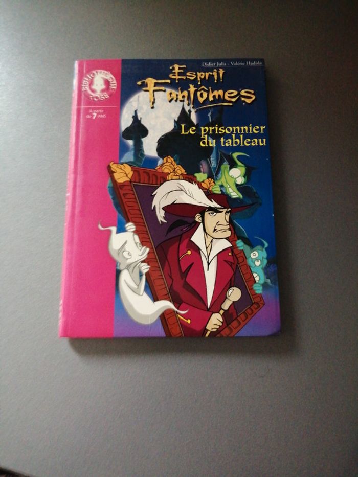 Livre Esprit Fantômes