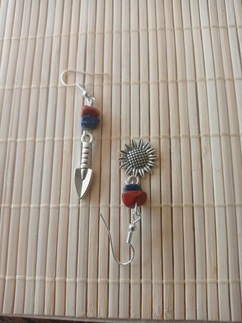 Boucles d'oreilles pelle, tournesol et pierres naturelles
