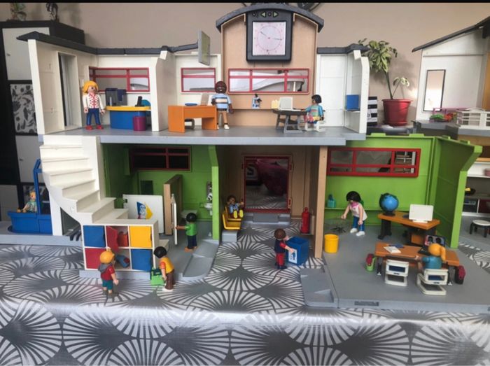 École des playmobil
