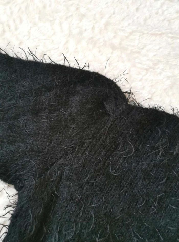 Authentique pull vintage année 80 noir angora broderie perles épaules bouffantes 38 M - photo numéro 7