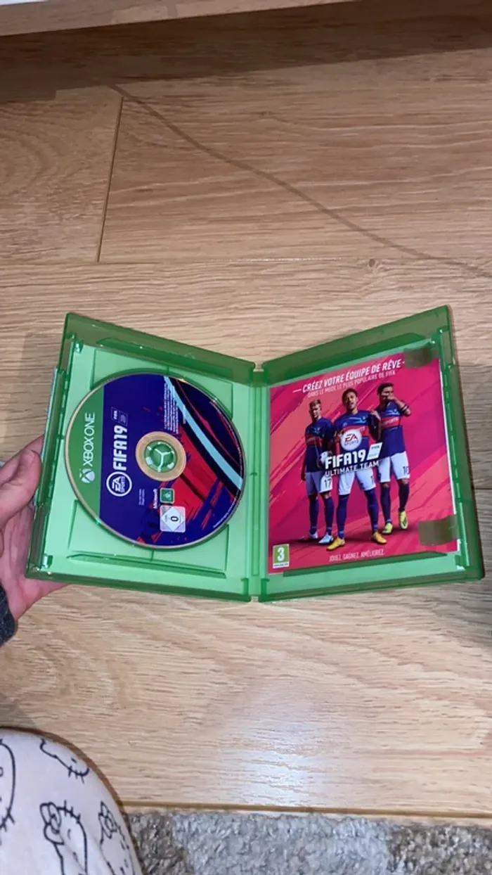 Fifa 19 Xbox one - photo numéro 2