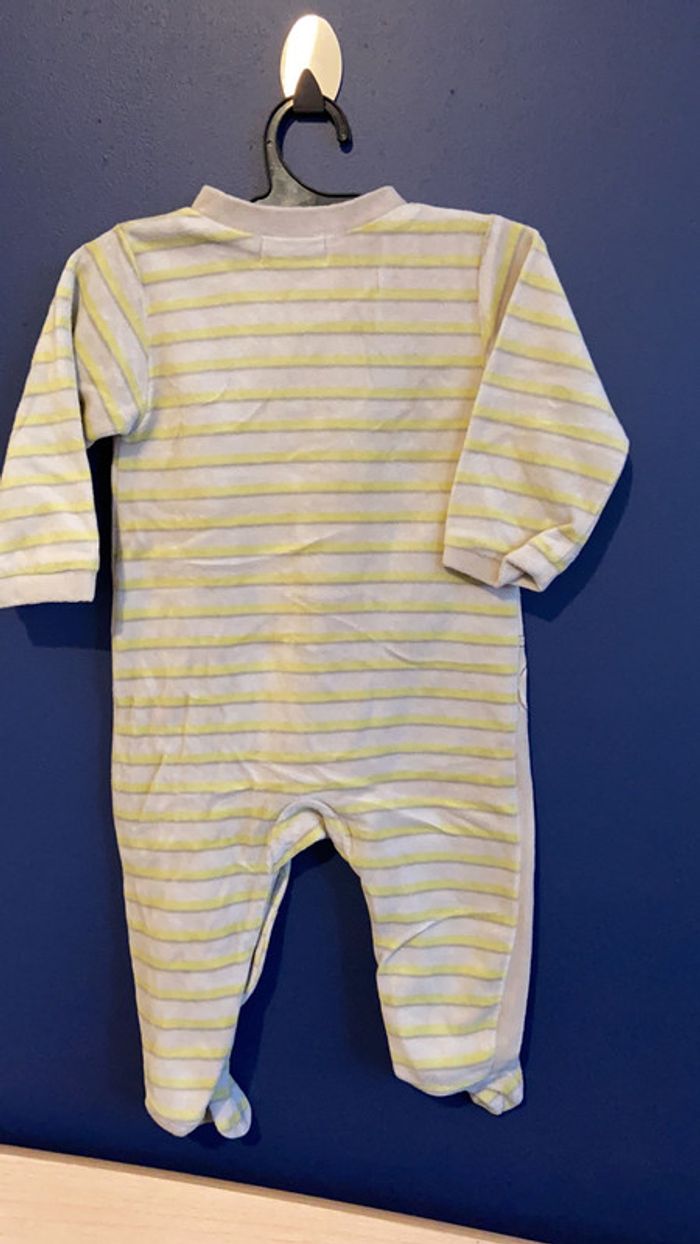 Pyjama 6 mois - photo numéro 2
