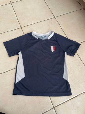T shirt foot France