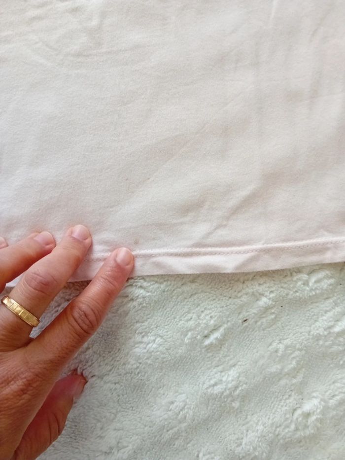 Tshirt fille 4/5ans Disney 🌸🩷 - photo numéro 4