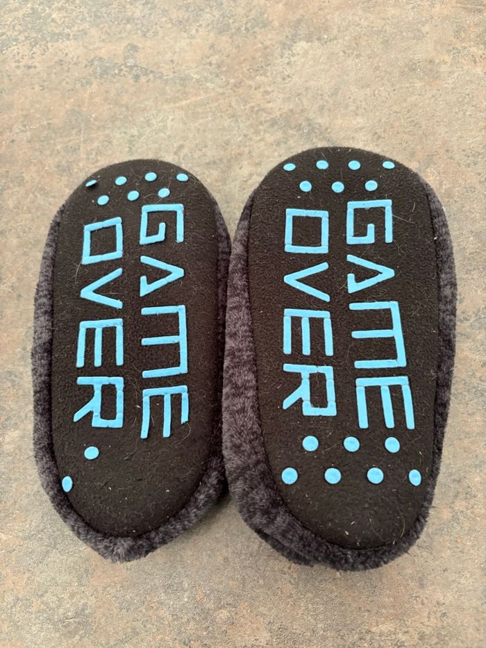 Pull plaid et chausson garçon