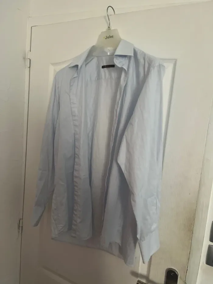 Chemise