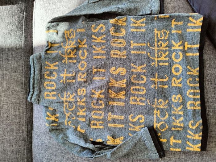 T-shirt manches longues 2 ans