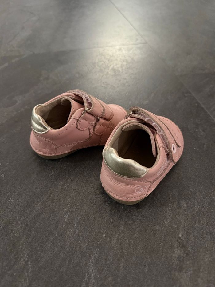 Chaussures premiers pas bébé fille - photo numéro 3