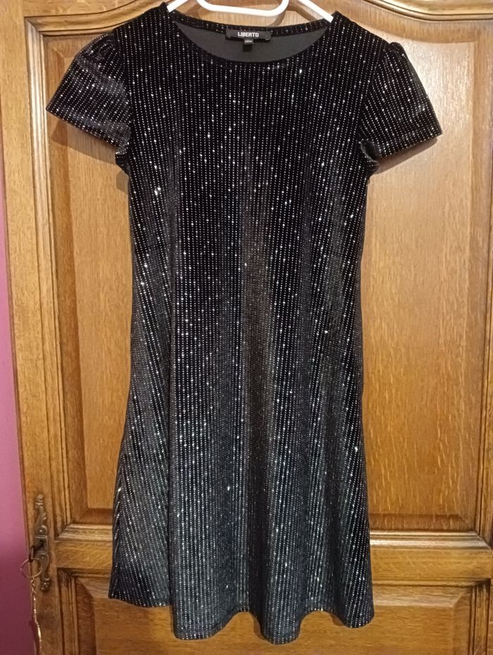 Robe Liberto 10 ans noire pailletée argentée - Noël 🌟